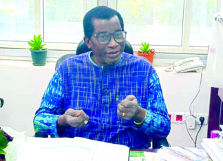 Dr Boblewendé Sakandé, promoteur de la clinique Philadelphie: « La baisse des coûts des médicaments et examens médicaux est une excellente mesure qui favorise l’accessibilité aux soins »