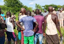 Centre pénitentiaire agricole de Baporo: des membres du gouvernement visitent les spéculations des détenus