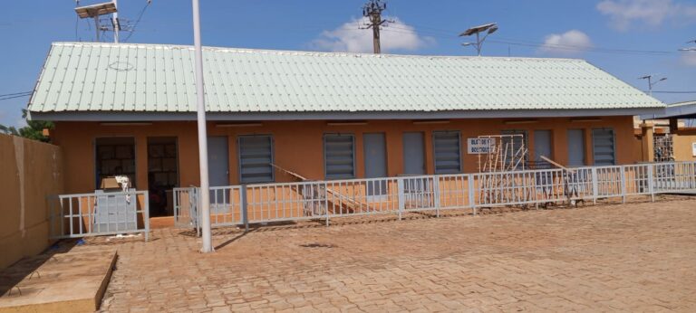 Mouvement d’humeur des locataires des boutiques  de la gare Ouagadougou-Ouest: les clarifications de la Commune de Ouagadougou
