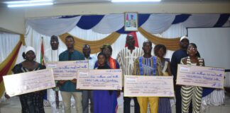 Entrepreneuriat des jeunes: près de 22 millions FCFA pour 20 bénéficiaires