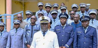 𝐁𝐚𝐧𝐟𝐨𝐫𝐚 : 𝐥𝐞 𝐏𝐫𝐞𝐦𝐢𝐞𝐫 𝐦𝐢𝐧𝐢𝐬𝐭𝐫𝐞 𝐞́𝐜𝐡𝐚𝐧𝐠𝐞 𝐚𝐯𝐞𝐜 𝐥𝐞𝐬 𝐚𝐮𝐭𝐨𝐫𝐢𝐭𝐞́𝐬 𝐚𝐝𝐦𝐢𝐧𝐢𝐬𝐭𝐫𝐚𝐭𝐢𝐯𝐞𝐬 𝐞𝐭 𝐦𝐢𝐥𝐢𝐭𝐚𝐢𝐫𝐞𝐬