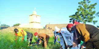 Initiative présidentielle pour le développement communautaire: des hommages aux FDS tombées pour la patrie au cimetière militaire de Ouezzin ville