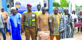 Initiative présidentielle Faso Mêbo: la communauté Bobo Mandarè apporte plus de 47 tonnes de ciment