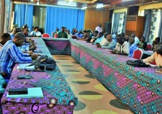 Conseil supérieur de la communication: journalistes et leaders communautaires se familiarisent avec les budgets de la défense et de la sécurité