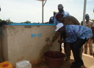 Eau potable et assainissement dans la région de Nando: des ouvrages hydrauliques pour réduire la corvée des populations