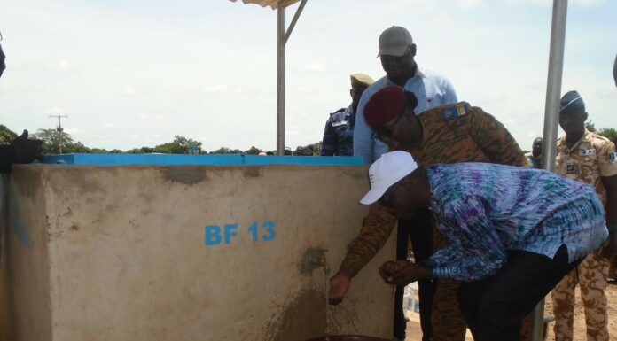 Eau potable et assainissement dans la région de Nando: des ouvrages hydrauliques pour réduire la corvée des populations