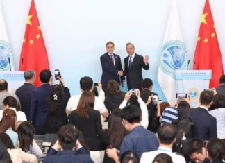 Sommet de l’OCS à Tianjin : Wang Yi et le secrétaire général de l’Organisation de coopération de Shanghai rencontrent conjointement la presse