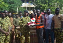 Initiative présidentielle Faso Mêbo: les encadreurs du camp vacances Faso Mêbo apportent leur soutien