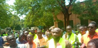 Initiative présidentielle Faso Mêbo: le ministère en charge de l’urbanisme offre 47 tonnes de ciment