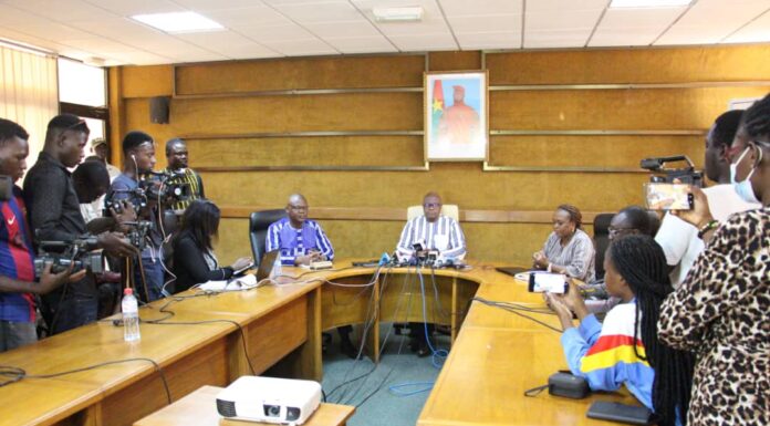 Offre de santé: les spécialistes autorisés exceptionnellement à intervenir dans le privé