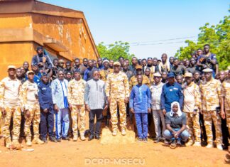 Province du Bam: le ministre de la Sécurité encourage les FDS