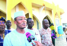 SARA 2025 : le ministre du Commerce à bâtons rompus avec les opérateurs économiques