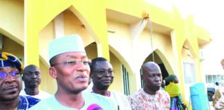 SARA 2025 : le ministre du Commerce à bâtons rompus avec les opérateurs économiques