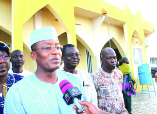 SARA 2025 : le ministre du Commerce à bâtons rompus avec les opérateurs économiques