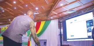 Volontariat national: deux programmes lancés au profit du développement local