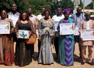 Institut des sciences et techniques de l’information documentaire: des acteurs récompensés