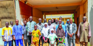 Conducteurs et transporteurs tombés du fait du terrorisme: la Présidence du Faso offre des kits scolaires à 187 orphelins