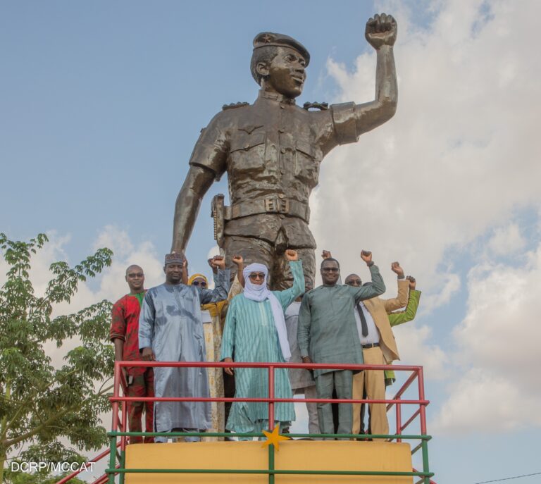 UACO : les trois Ministres en charge de la Communication de la Confédération de l&rsquo;Alliance des Etats du Sahel visitent le Mémorial Thomas SANKARA