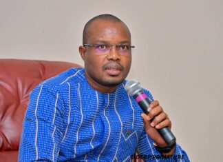 𝐃𝐢𝐩𝐥𝐨𝐦𝐚𝐭𝐢𝐞 𝐝𝐞 𝐩𝐫𝐨𝐱𝐢𝐦𝐢𝐭𝐞́ : 𝐥𝐞 𝐏𝐫𝐞𝐦𝐢𝐞𝐫 𝐦𝐢𝐧𝐢𝐬𝐭𝐫𝐞 𝐞́𝐜𝐡𝐚𝐧𝐠𝐞 𝐚𝐯𝐞𝐜 𝐥𝐚 𝐜𝐨𝐦𝐦𝐮𝐧𝐚𝐮𝐭𝐞́ 𝐛𝐮𝐫𝐤𝐢𝐧𝐚𝐛𝐞̀ 𝐝𝐮 𝐒𝐞́𝐧𝐞́𝐠𝐚𝐥