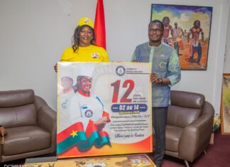 Guiness record en marathon culinaire individuel: le ministre Pingdwendé Gilbert Ouédraogo encourage la candidate du Burkina