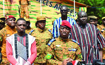 Usine TEX-FORCES: des valeurs civiques et militaires inculquées à 76 agents