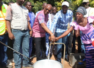 Eau et assainissement: le ministre Roger Baro salue les avancées de la « bataille de l’eau »