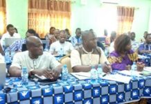 Implantation des pylônes de téléphonie mobile en milieu urbain: l’ARCEP à la recherche de solutions ‘’électroniques’’