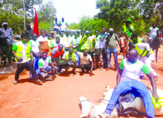 Initiative présidentielle Faso Mêbo: Le monde équestre fait un don dont un bœuf