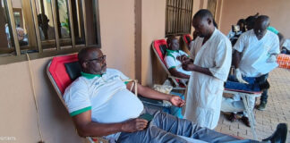 Soutien aux personnes malades: la CAMEG mobilise son personnel pour un don de sang