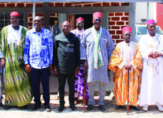 Région des Tannounyan: le gouverneur Patrice Yéyé prend langue avec les FDS, les coutumiers et les religieux