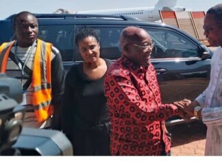 Burkina : L’ancien président sud-africain Jacob Zuma est arrivé à Ouagadougou