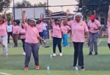 Octobre Rose: Sage-femmes et gynécologue unis pour la santé de la femme