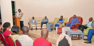 𝐃𝐢𝐩𝐥𝐨𝐦𝐚𝐭𝐢𝐞 𝐝𝐞 𝐩𝐫𝐨𝐱𝐢𝐦𝐢𝐭𝐞́ : 𝐥𝐞 𝐏𝐫𝐞𝐦𝐢𝐞𝐫 𝐦𝐢𝐧𝐢𝐬𝐭𝐫𝐞 𝐞́𝐜𝐡𝐚𝐧𝐠𝐞 𝐚𝐯𝐞𝐜 𝐥𝐚 𝐜𝐨𝐦𝐦𝐮𝐧𝐚𝐮𝐭𝐞́ 𝐛𝐮𝐫𝐤𝐢𝐧𝐚𝐛𝐞̀ 𝐝𝐮 𝐒𝐞́𝐧𝐞́𝐠𝐚𝐥