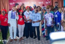 Mode: le styliste Sorobis souhaite « Nii wongo » aux Afrodescendants