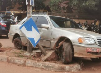 Accident de la circulation à Bobo-Dioulasso: des feux tricolores, panneaux, lampadaires … aussi victimes