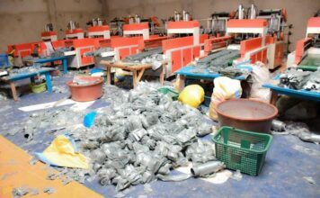 Une unité de production clandestine de sachets plastiques dementelée: