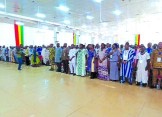 Inclusion financière des personnes du 3e âge: les acteurs explorent des pistes innovantes