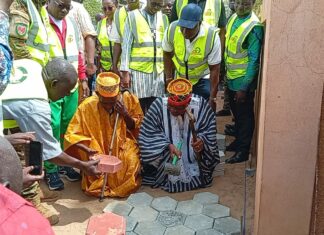 Faso Mêbo dans le Nando: les activités de pavage des rues officiellement lancées