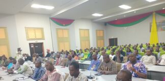 Gestion axée sur les résultats: les contrôleurs financiers analysent les enjeux