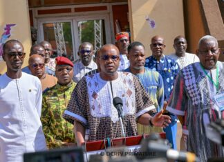 Journée internationale des personnes âgées: le Premier ministre appelle à une inclusion économique et sociale renforcée des seniors