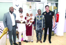 Jumelles siamoises nées à Tengandogo: de retour après leur séparation réussie en Italie