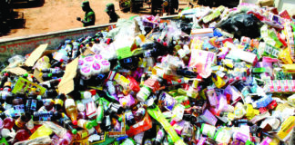 Marché central de Ouagadougou: 5 tonnes de produits pharmaceutiques prohibés saisies