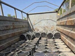 Kaya : la douane saisit 100 fûts de cyanure