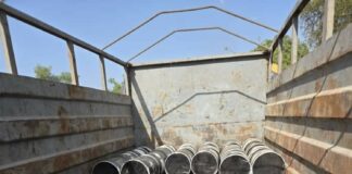 Kaya : la douane saisit 100 fûts de cyanure