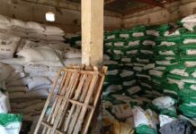 Démantèlement d’un magasin clandestin à Kalgondé: 200 sacs d’aliments périmés et 600 sacs en reconditionnement douteux decouverts