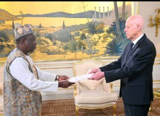 Coopération Burkina-Tunisie : l’ambassadeur Appolinaire Sawadogo présente ses Lettres de créance au président tunisien