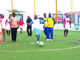 Ve édition de la Coupe des ambassades: le Canada écrase l’Algérie en ouverture