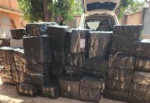 Bobo-Dioulasso : la Douane intercepte un véhicule transportant des produits illicites à la consommation