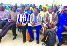 Résolution des conflits: la solution à travers les mécanismes endogènes