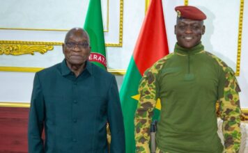 AUDIENCE DU PRÉSIDENT DU FASO: Echanges autour de la libération réelle de l’Afrique avec l’ancien Président sud-africain Jacob ZUMA